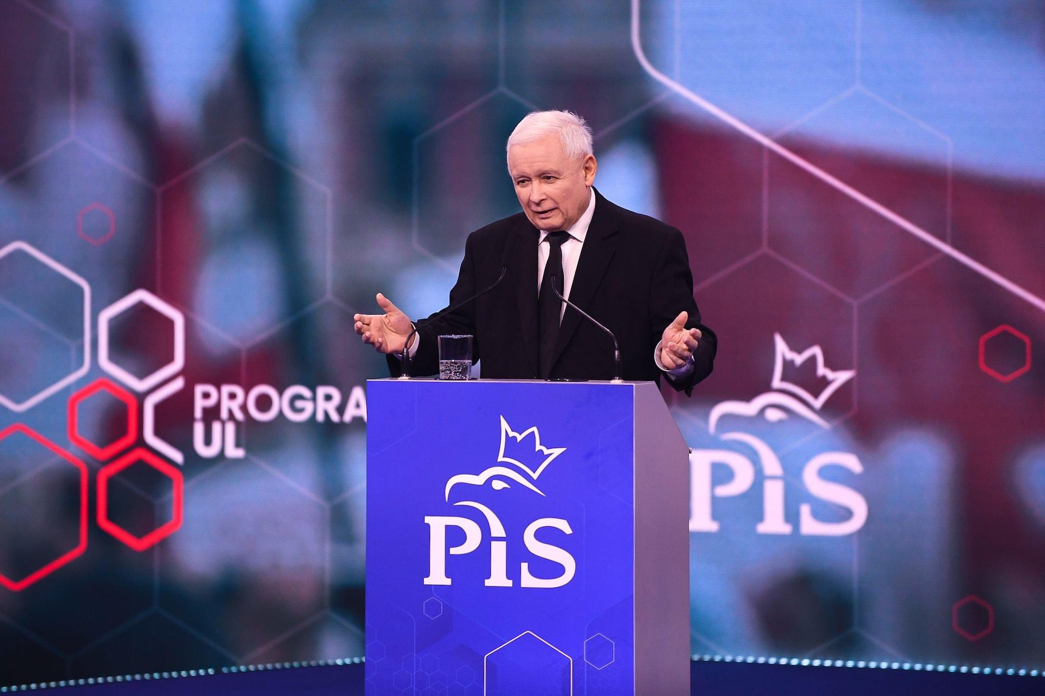 Kaczyński stawi się na komisji śledczej ws. Pegasusa. "Sens wyłącznie propagandowy"