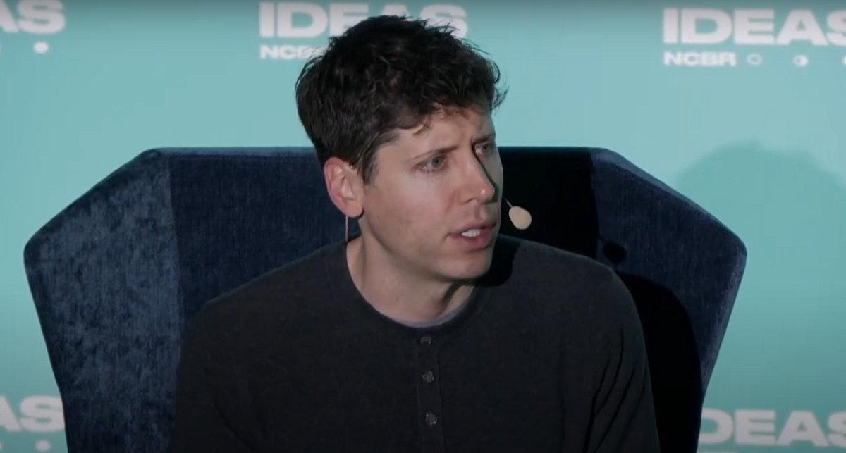 Twórca OpenAI w Polsce. "Sztuczna inteligencja może być zagrożeniem dla demokracji"