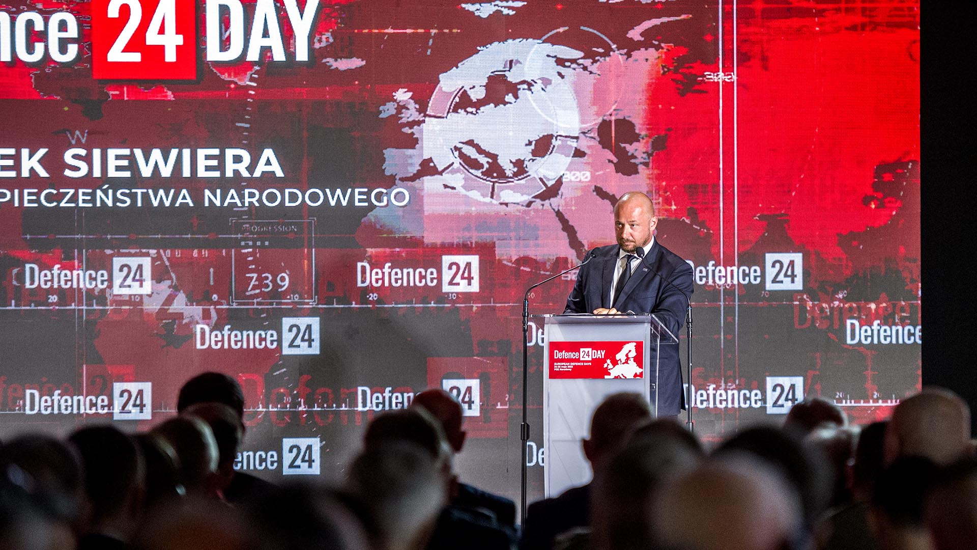 Szef BBN na Defence24 DAY: "Ukraina kupuje nam czas,(...) na budowę tych zdolności"