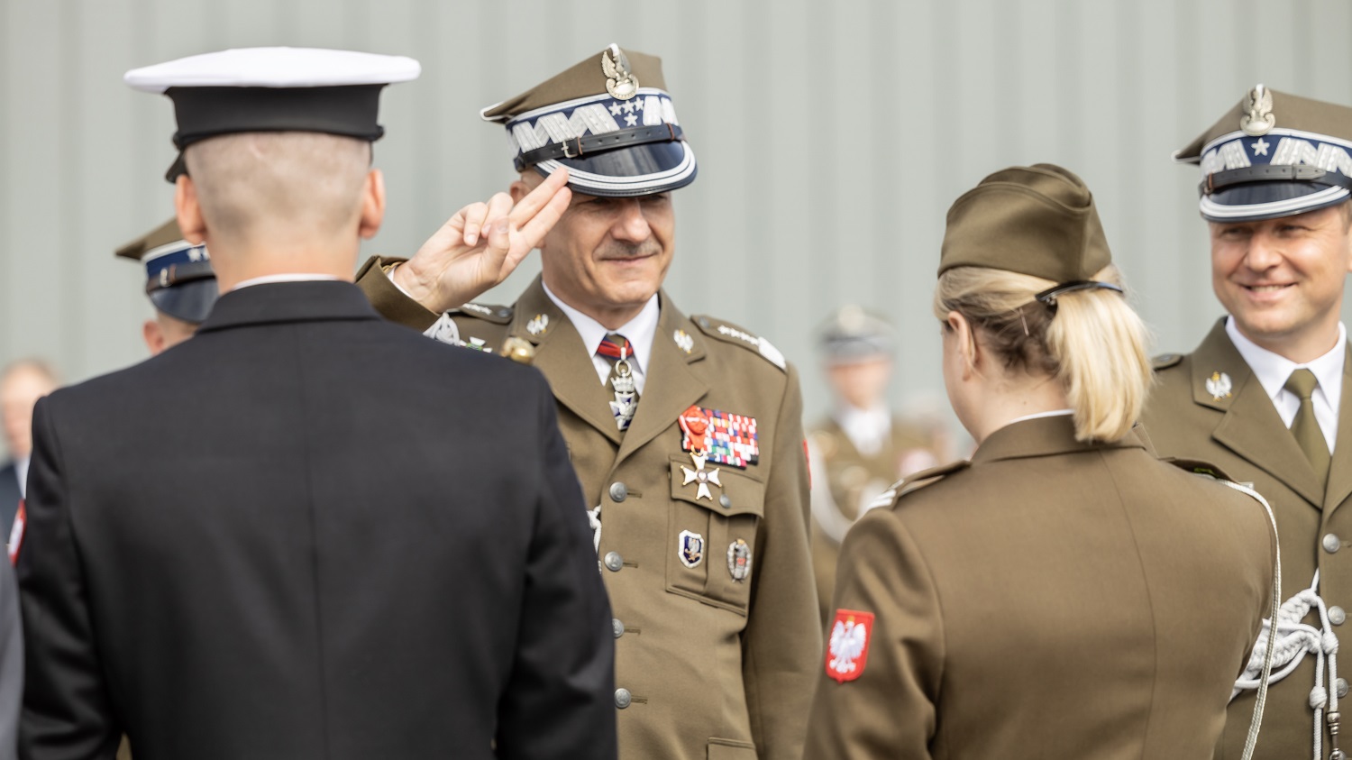 Mroczek o dymisjach: żniwo nieudolnej polityki Błaszczaka