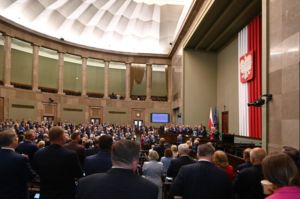 Posłowie odpowiedzą na działania wrogich służb wywiadowczych?