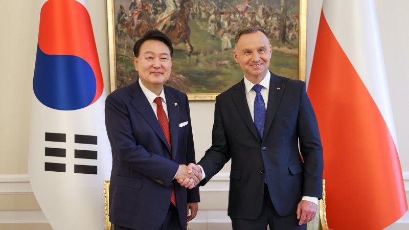 Prezydenci Korei Płd. i Polski