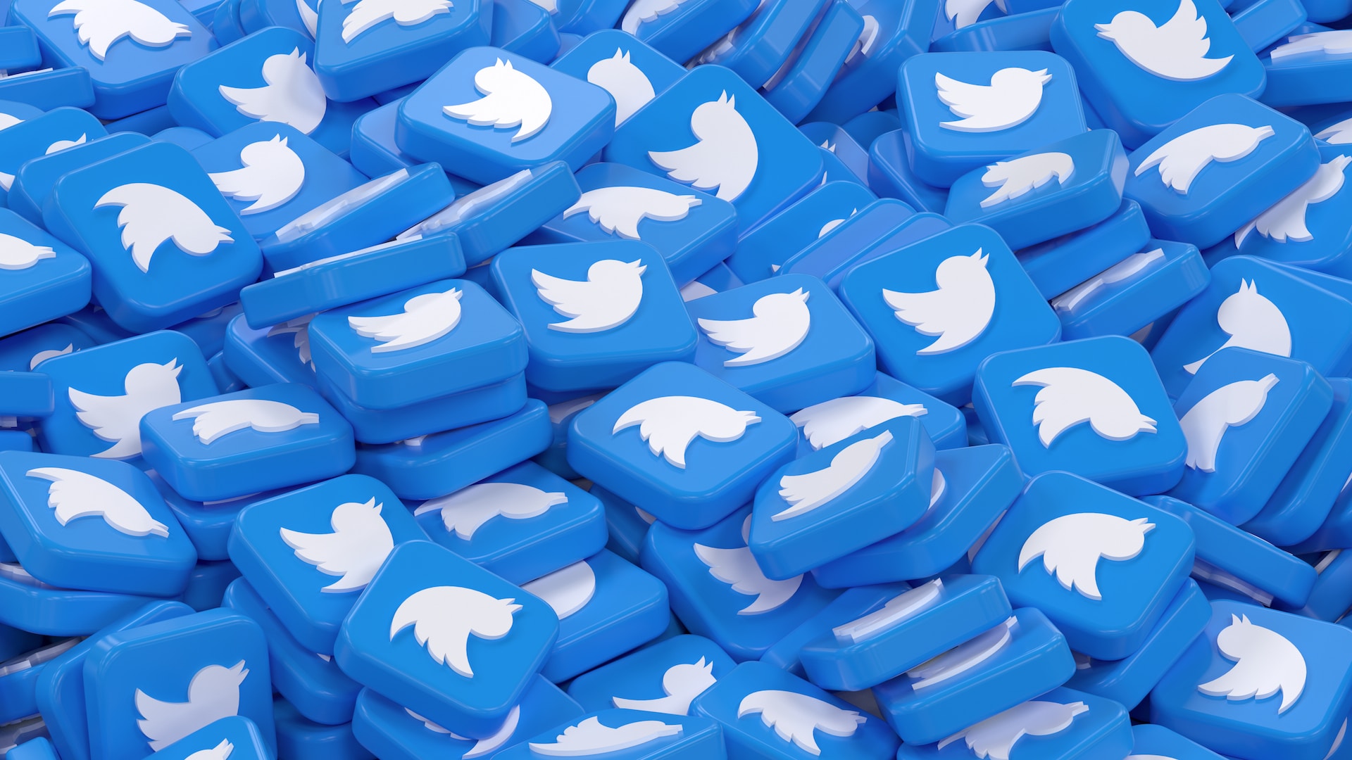 Twitter stracił prawie połowę przychodów z reklamy. Skutki polityki Muska