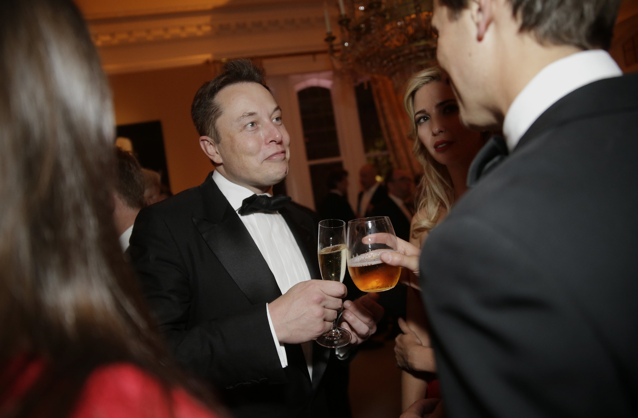 Musk: Modele trenowane przez xAI będą mówić prawdę, a nie bronić poprawności