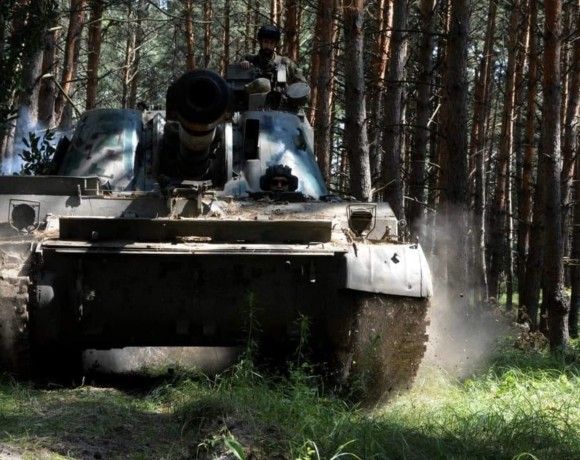 Haubica Akacja Ukraina