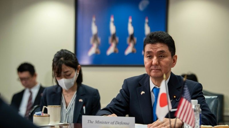 Nobuo Kishi - minister obrony Japonii w czasie, kiedy wykryto incydent