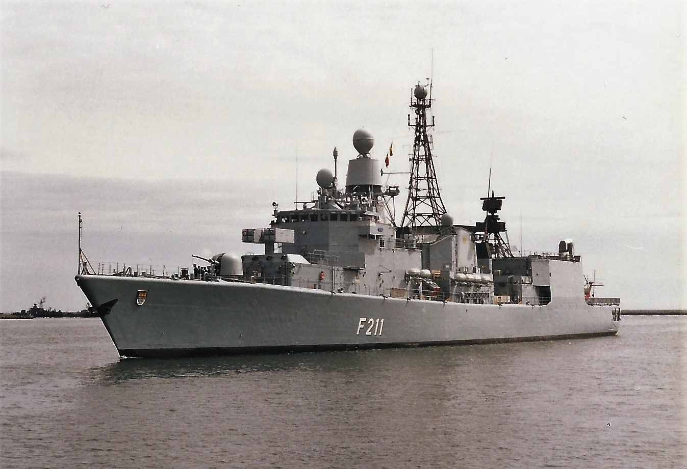 Długie pożegnanie Deutsche Marine z zimnowojennymi fregatami