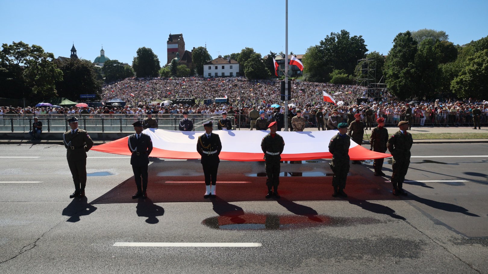 Błaszczak: na defiladzie widać siłę polskiej armii
