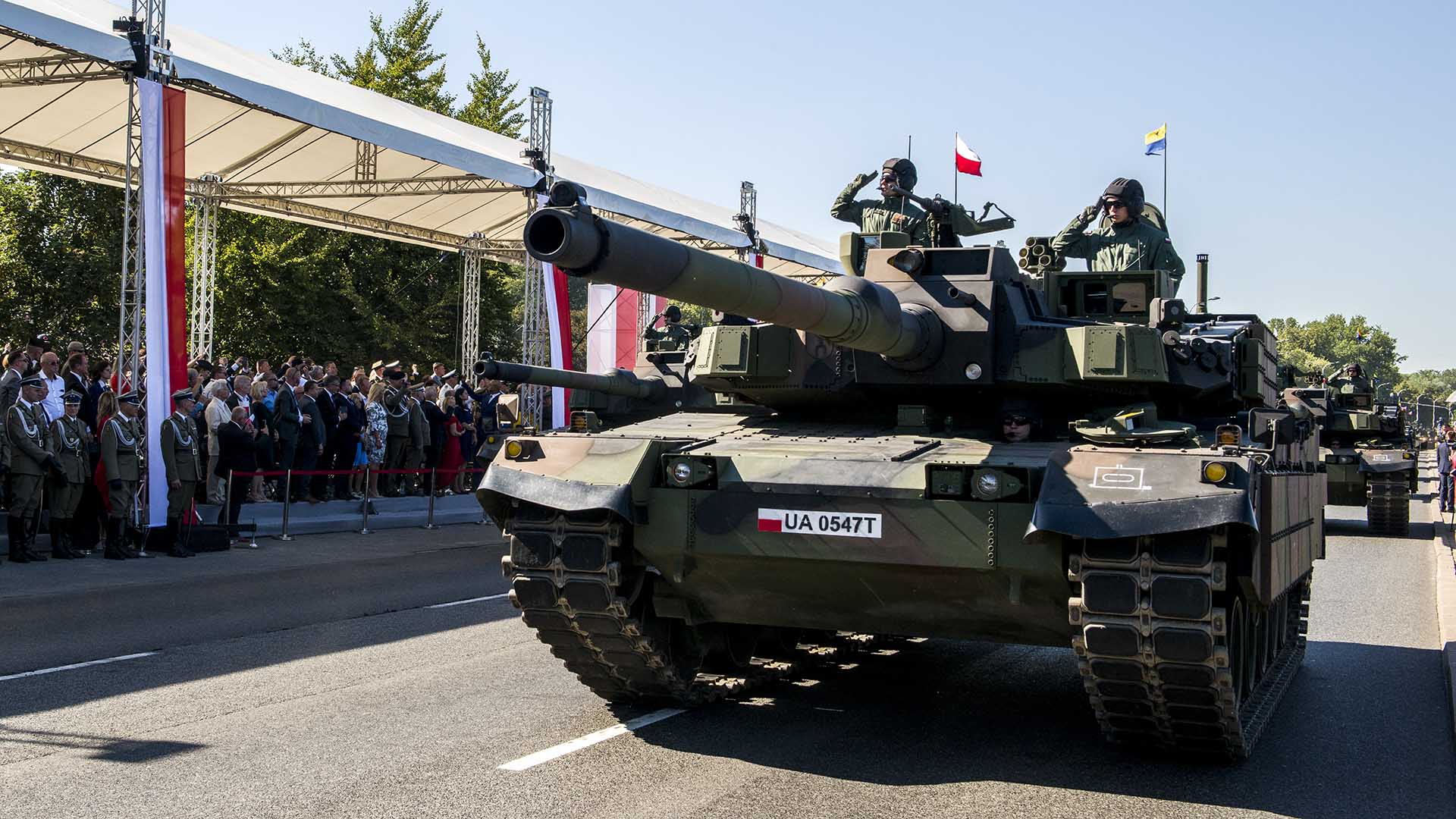 Premiera Czarnych Panter na defiladzie