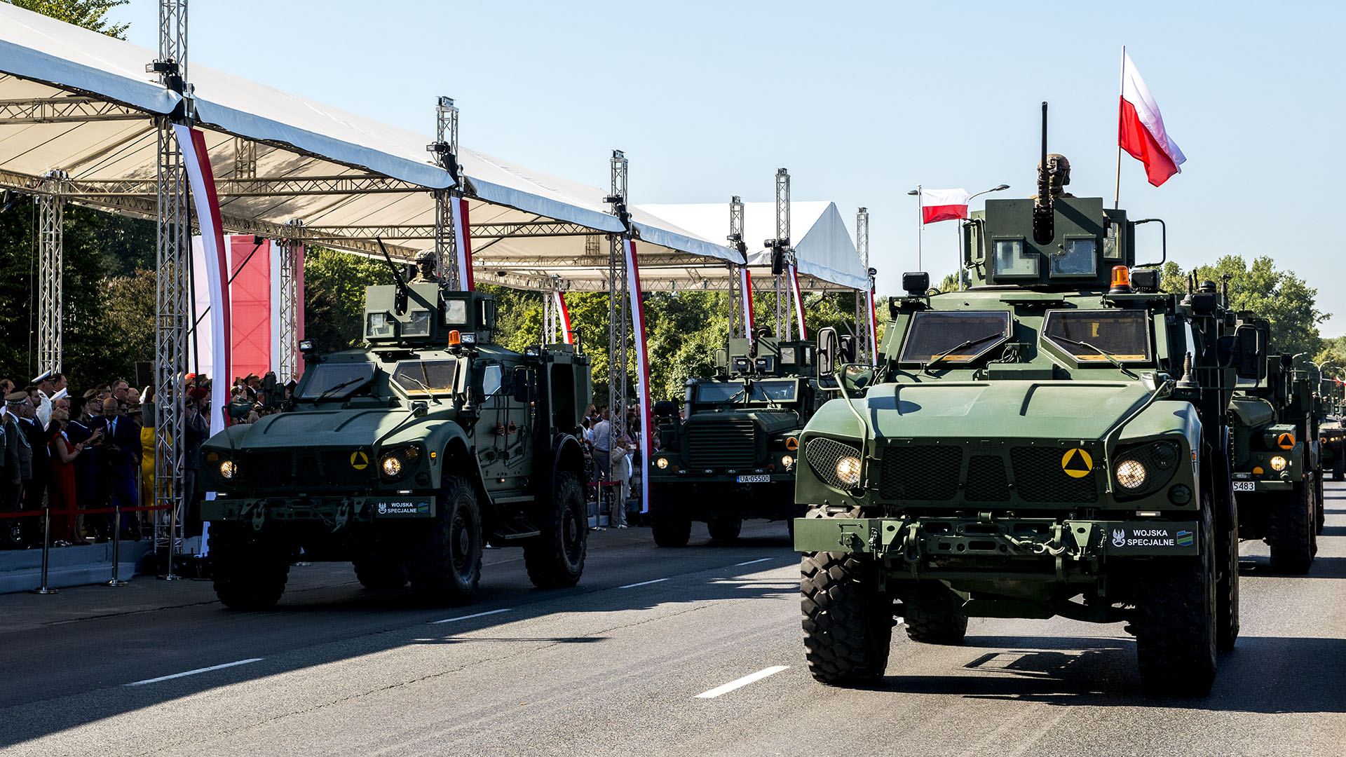 Kolejne pojazdy opancerzone dla Wojsk Specjalnych