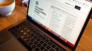 ChatGPT gromadzi i przetwarza dane wprowadzane przez użytkownika. Jak wyłączyć tę funkcję?