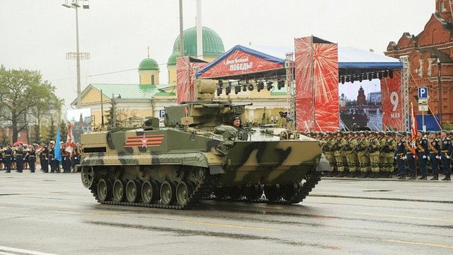 Artyleryjski wóz rozpoznawczy PRP-5 na podwoziu BMP-3.