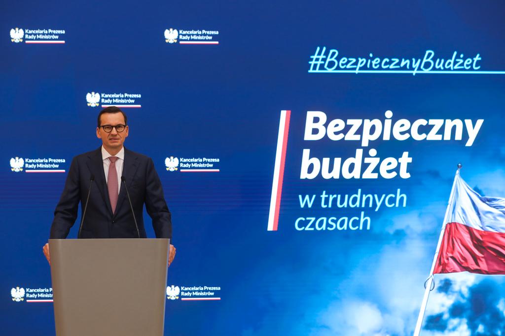 Podwyżki dla mundurowych dwa razy wyższe niż zakładano. Projekt budżetu na 2024 rok przyjęty