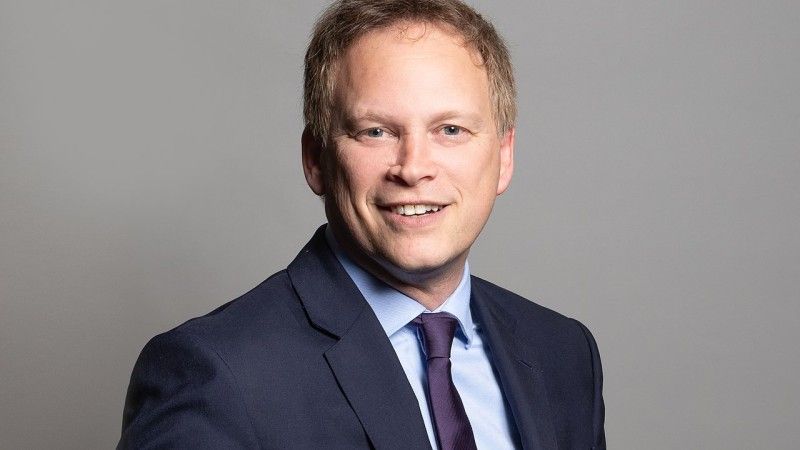Official portrait of Rt Hon Grant Shapps MP
