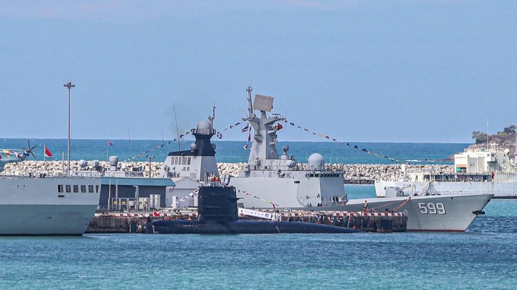 Chińskie okręty w Tajlandii na ćwiczeniach „Falcon Strike 2023”