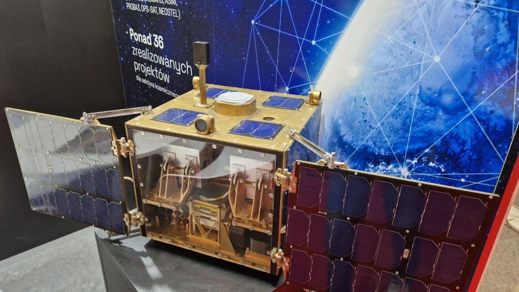 HYPERSAT - polska modułową platformę do projektowania i budowy satelitów