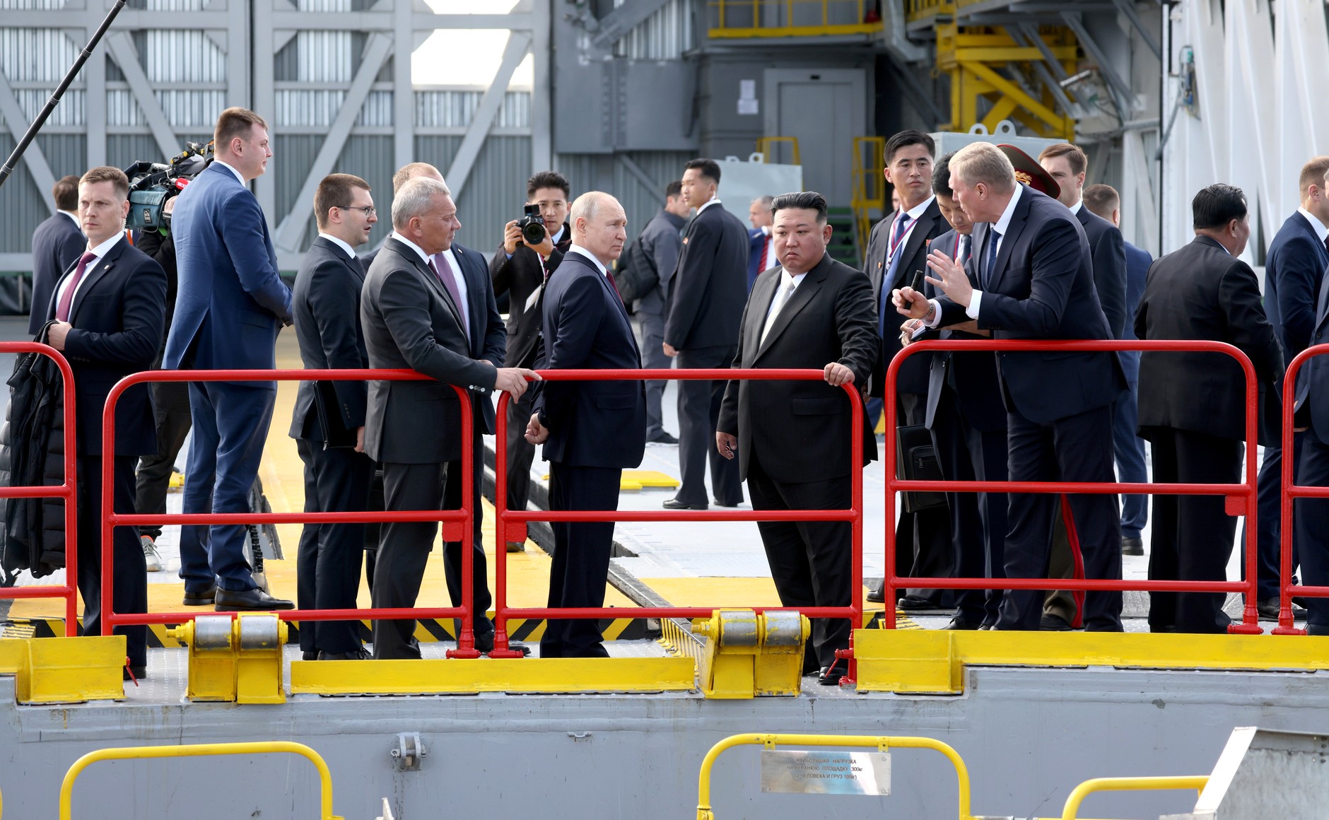 Co Kim chce od Putina, a Putin od Kima?