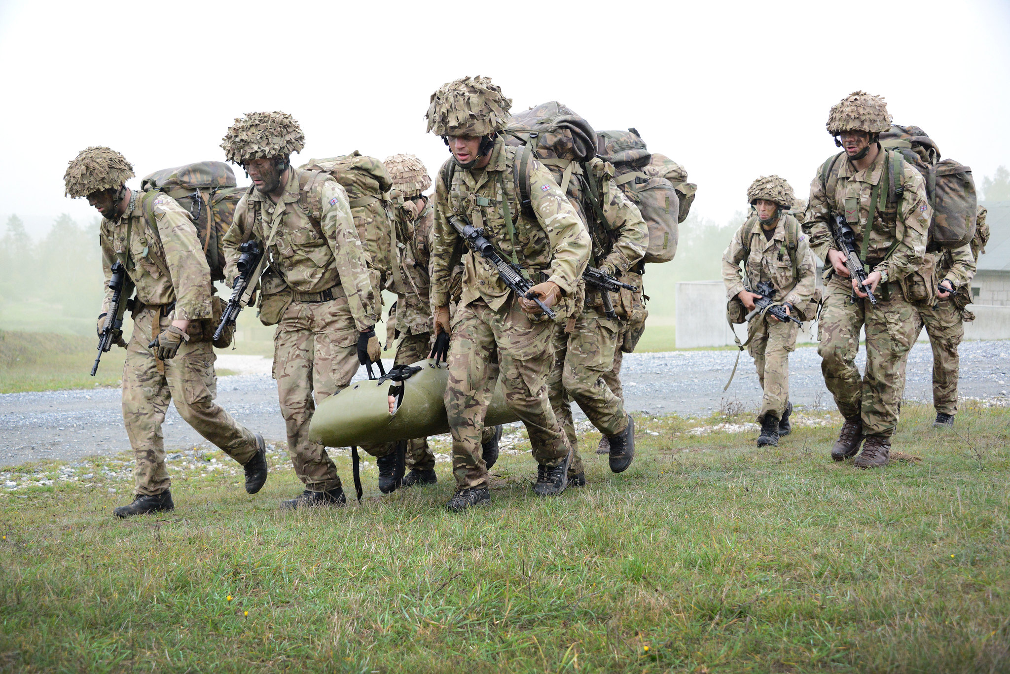 Sztuczna inteligencja. Czy pozwoli stworzyć biobroń i posłuży terrorystom?