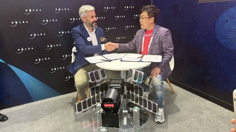 Grzegorz Zwolinski - CEO SatRev oraz Seongick Cho - CEO TelePIX