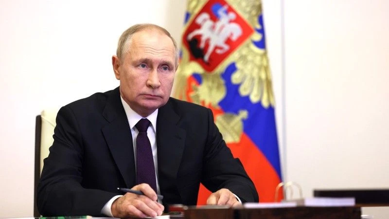 rosja putin