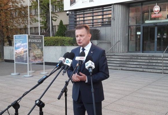 Błaszczak, MON, dymisja generałów