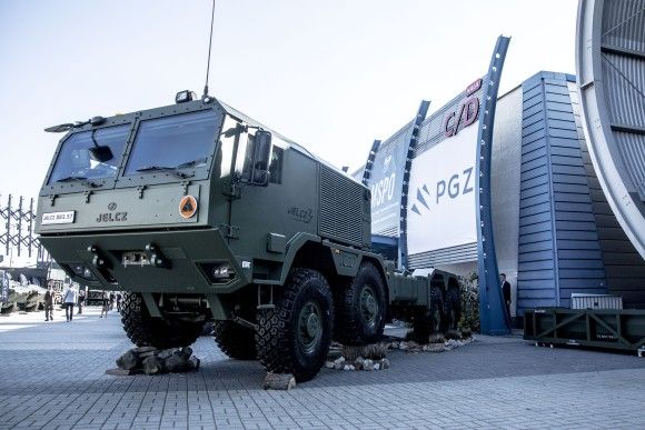 Premiera ciężarówki Jelcz 883.57 na MSPO w Kielcach, wrzesień 2023 roku.
