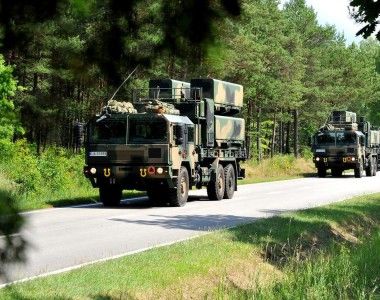 Samobieżna wyrzutnia pocisków przeciwokrętowych NSM na podwoziu Jelcz P662 D.43 należąca do Morskiej Jednostki Rakietowej.