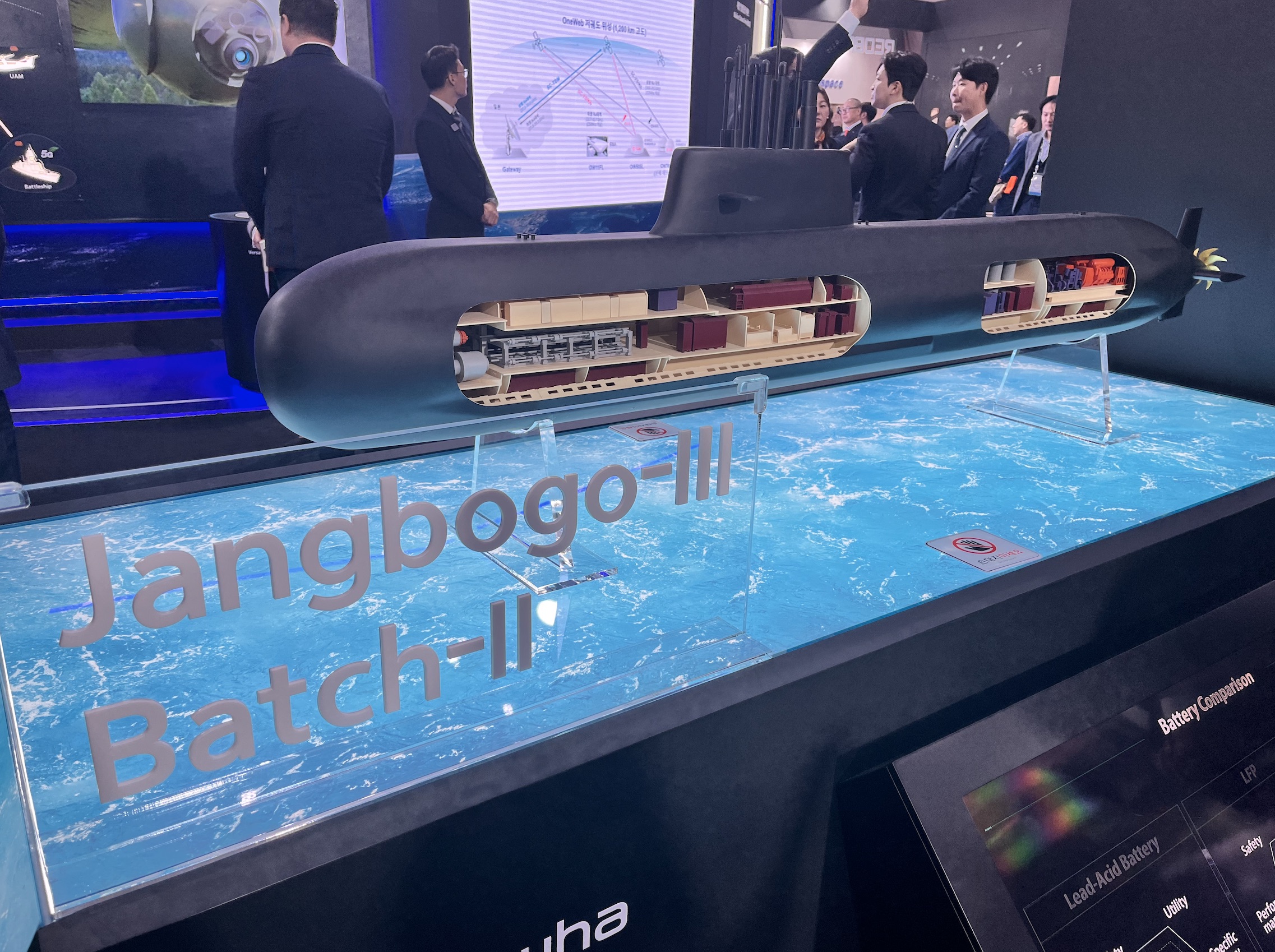 ADEX 2023: Hanwha proponuje Orkę z rakietami