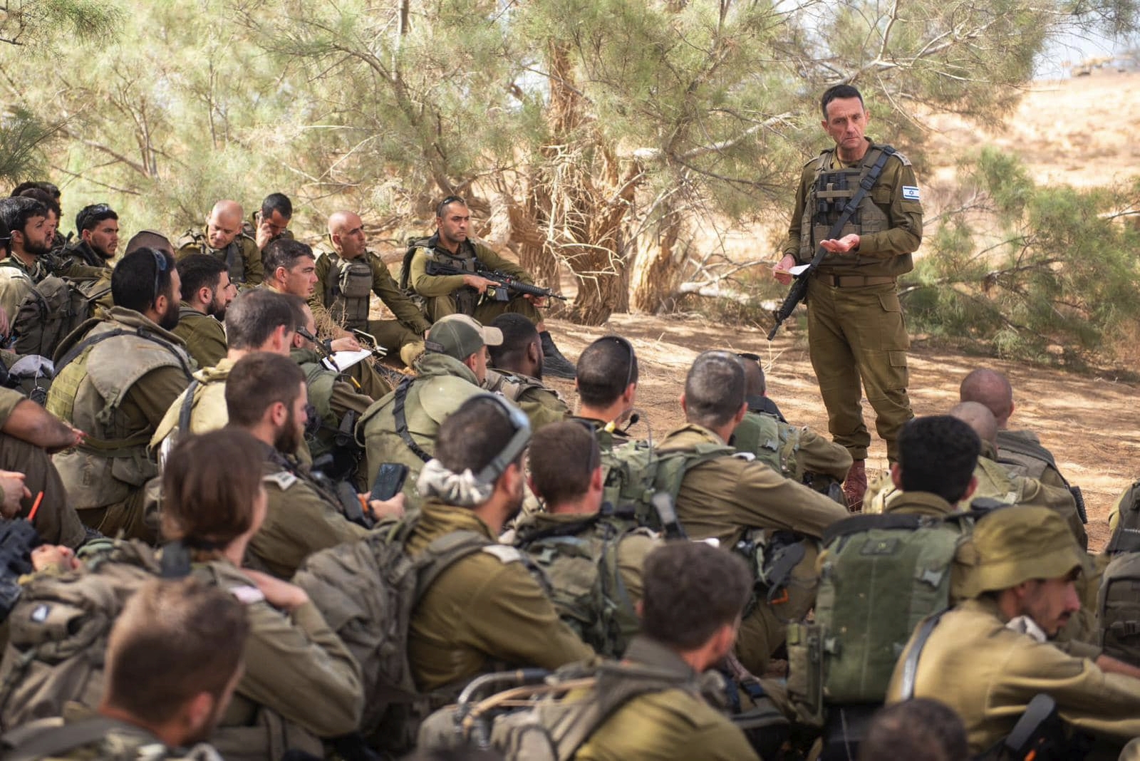 Piątkowy przegląd mediów; "zobaczycie Gazę od środka”; Polska firma podpisała kontrakt z wojskiem USA