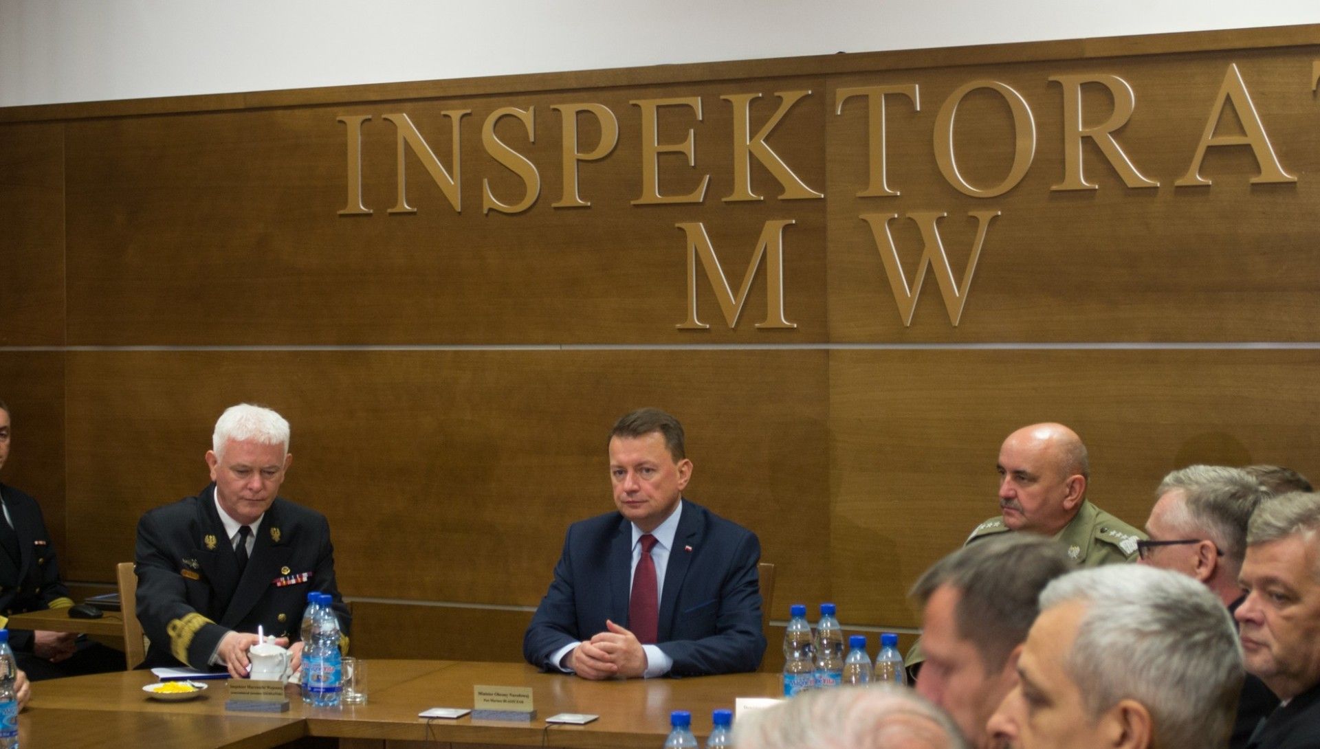 Kmdr (rez.) Dura: 16 pilnych zadań dla nowego szefa MON. Na bezstronny ...