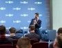 Robert Dąbrowski, reprezentujący firmę Fortinet w czasie prezentacji, konferencja Cyber24 Day