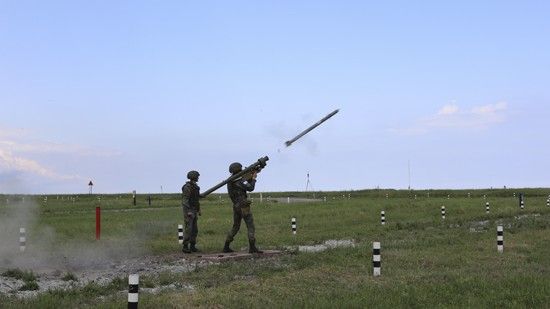 Rosyjscy operatorzy zestawów MANPADS typu „Igła” wyłączają blokadę IFF strzelając do wszystkiego co widzą