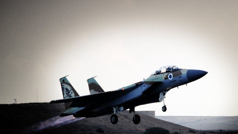 Zdjęcie ilustracyjne, startuje izraelski F-15.