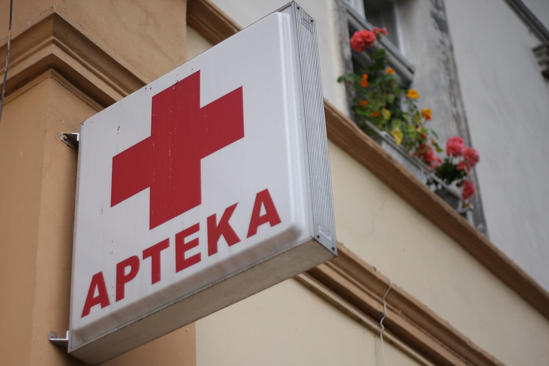 Polska. Duża sieć aptek podsłuchiwała klientów