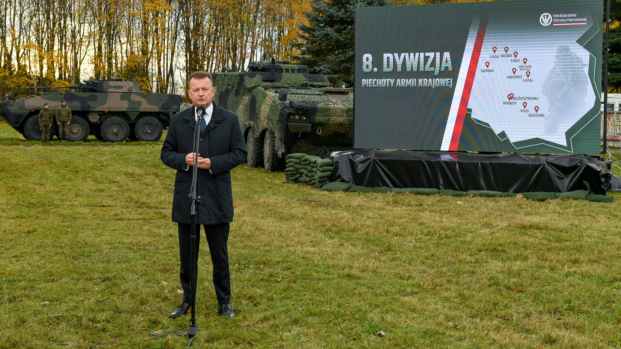 Błaszczak: budowa 300-tysięcznej armii jak najbardziej możliwa