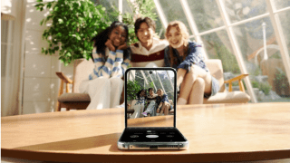 Funkcja „Multi Window” pozwala na uruchomienie nawet trzech okien jednocześnie i wykonywanie kilku czynności na raz.