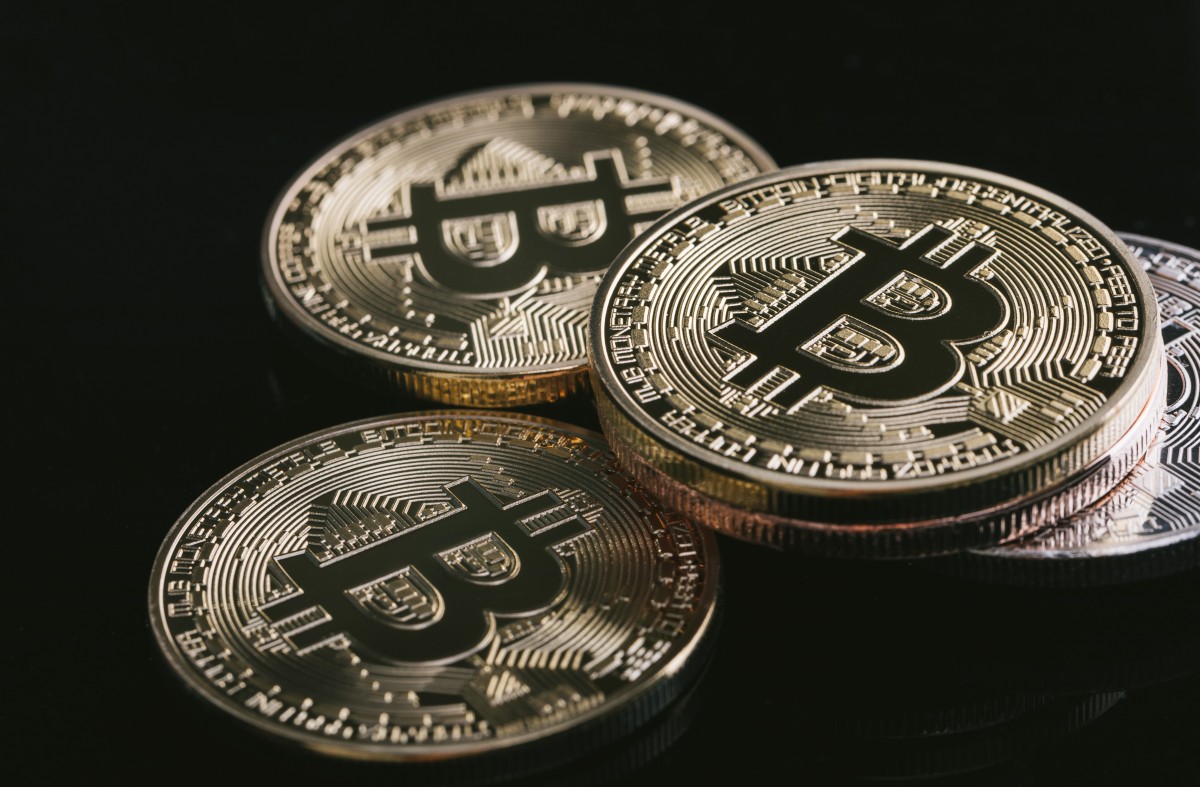 Giełda kryptowalut zhakowana. Skradziono Bitcoiny i Ethereum