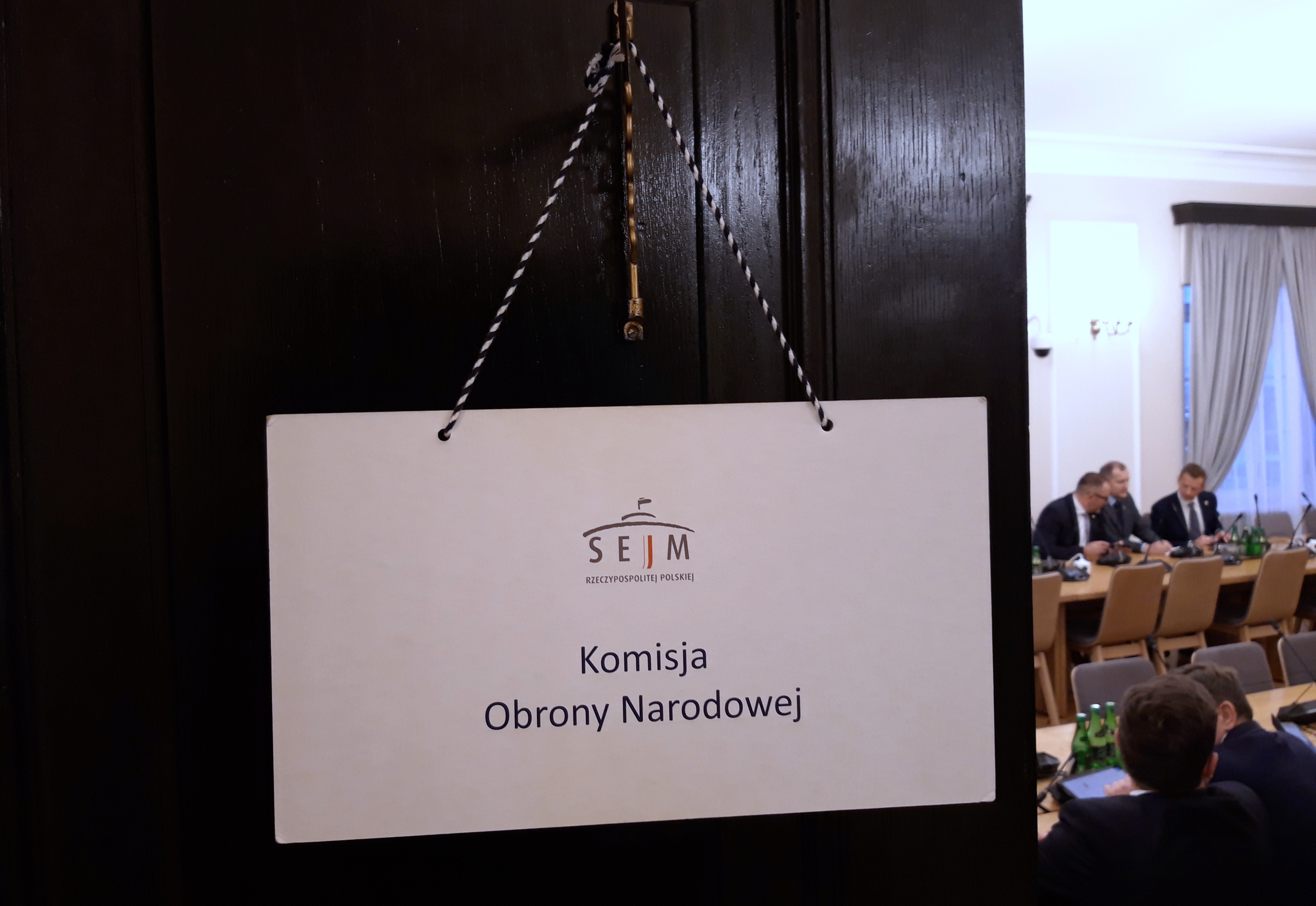 Szef komisji obrony: najpierw sprawy budżetowe [ROZMOWA DEFENCE24]