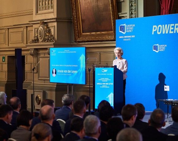 Przewodnicząca KE Ursula von der Leyen na konferencji EDA