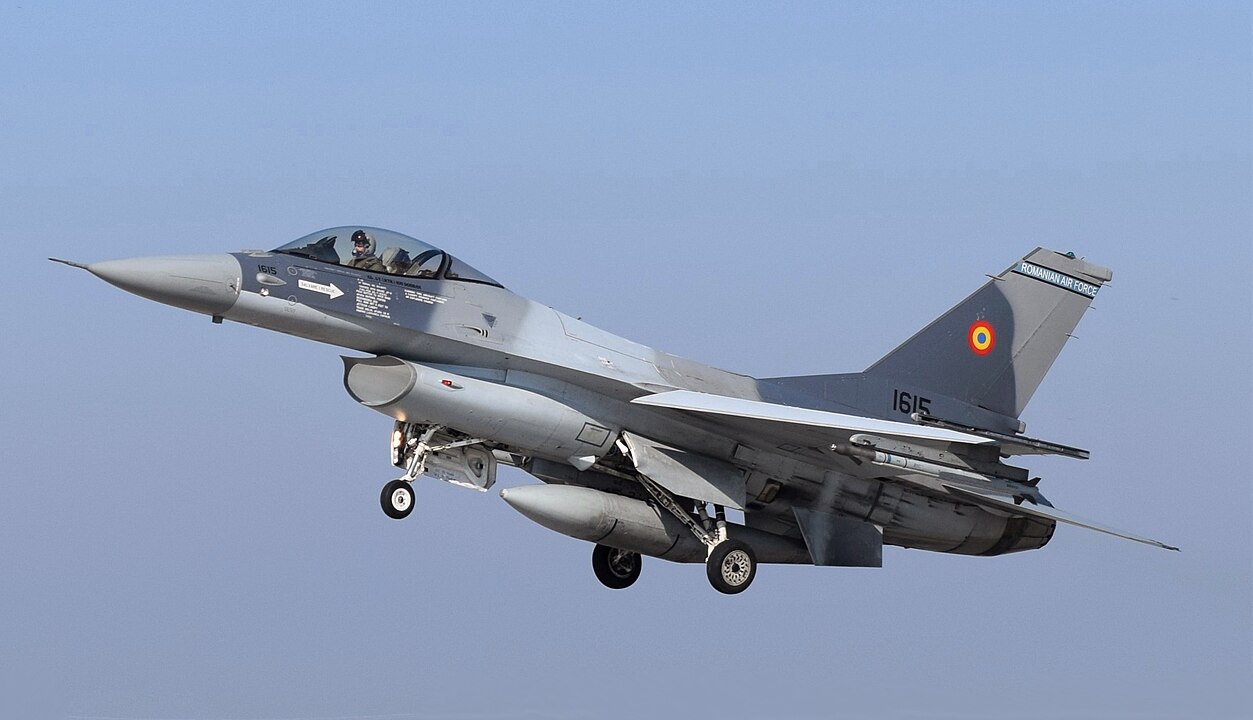 Ruszają dostawy norweskich F-16 dla Rumunii