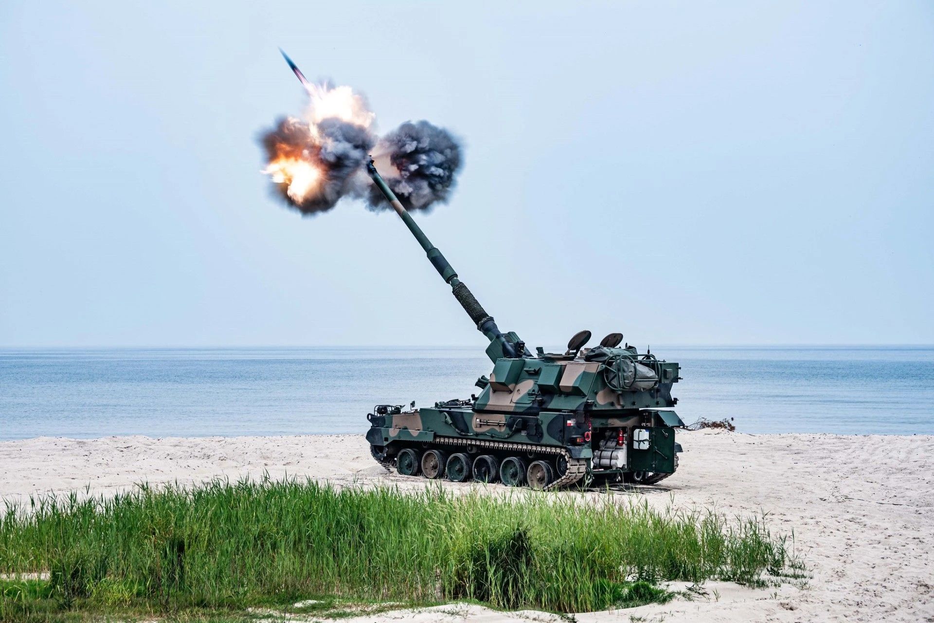 Monday media review; We have 3  years to prepare to avoid war; The West does not realize  the seriousness of the situation