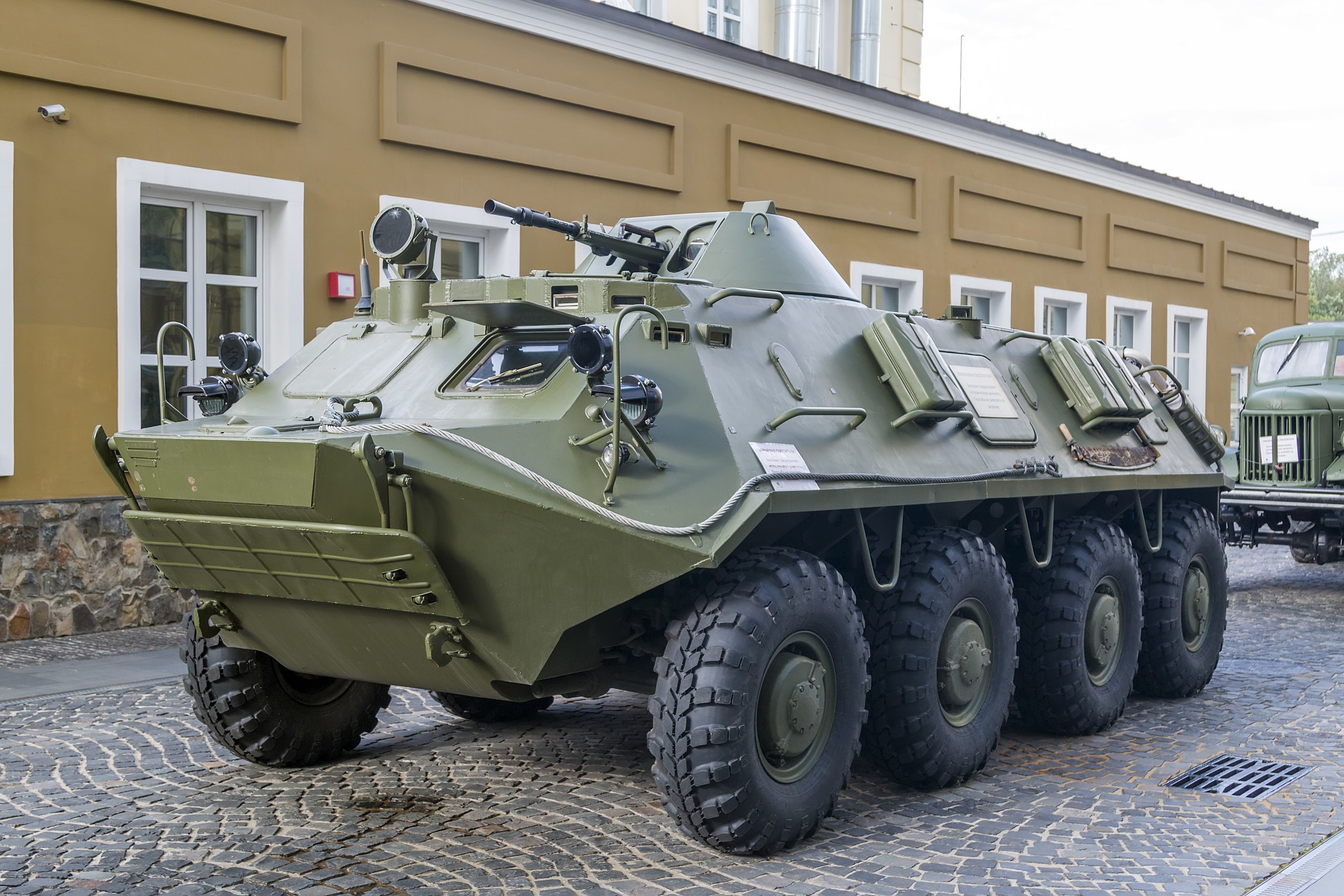 Bułgarskie BTR-60 dla Ukrainy bez opłaconego transportu. Okazja dla Polski?