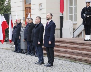 Władysław Kosiniak-Kamysz przejął od Mariusza Błaszczaka obowiązki szefa MON