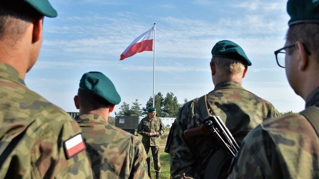 Poniedziałkowy przegląd mediów; Jaka w przyszłości będzie polska armia?; Kim Dzong Un pręży muskuły