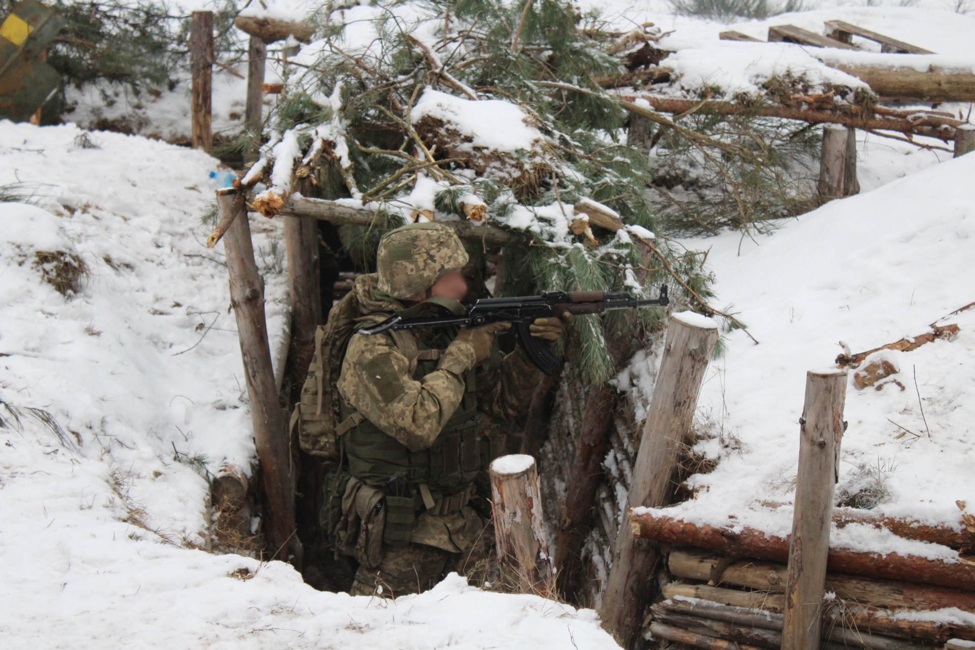 Ukraińcy w Polsce szkolą się ...i uczą sojuszników. Czy Zachód odrobi lekcję "wojny okopowej"? [OPINIA]+