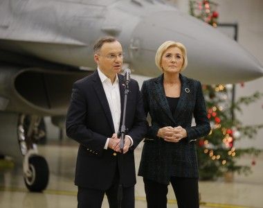 Prezydent Andrzej Duda z małżonką odwiedził żołnierzy PKW Orlik 12