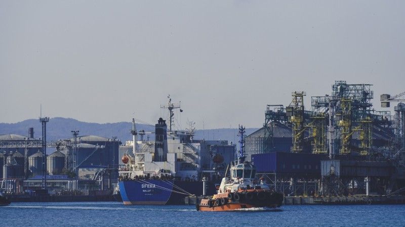Rosja obchodzi międzynarodowe sankcje wykorzystując m.in. porty w Turcji i Maroku