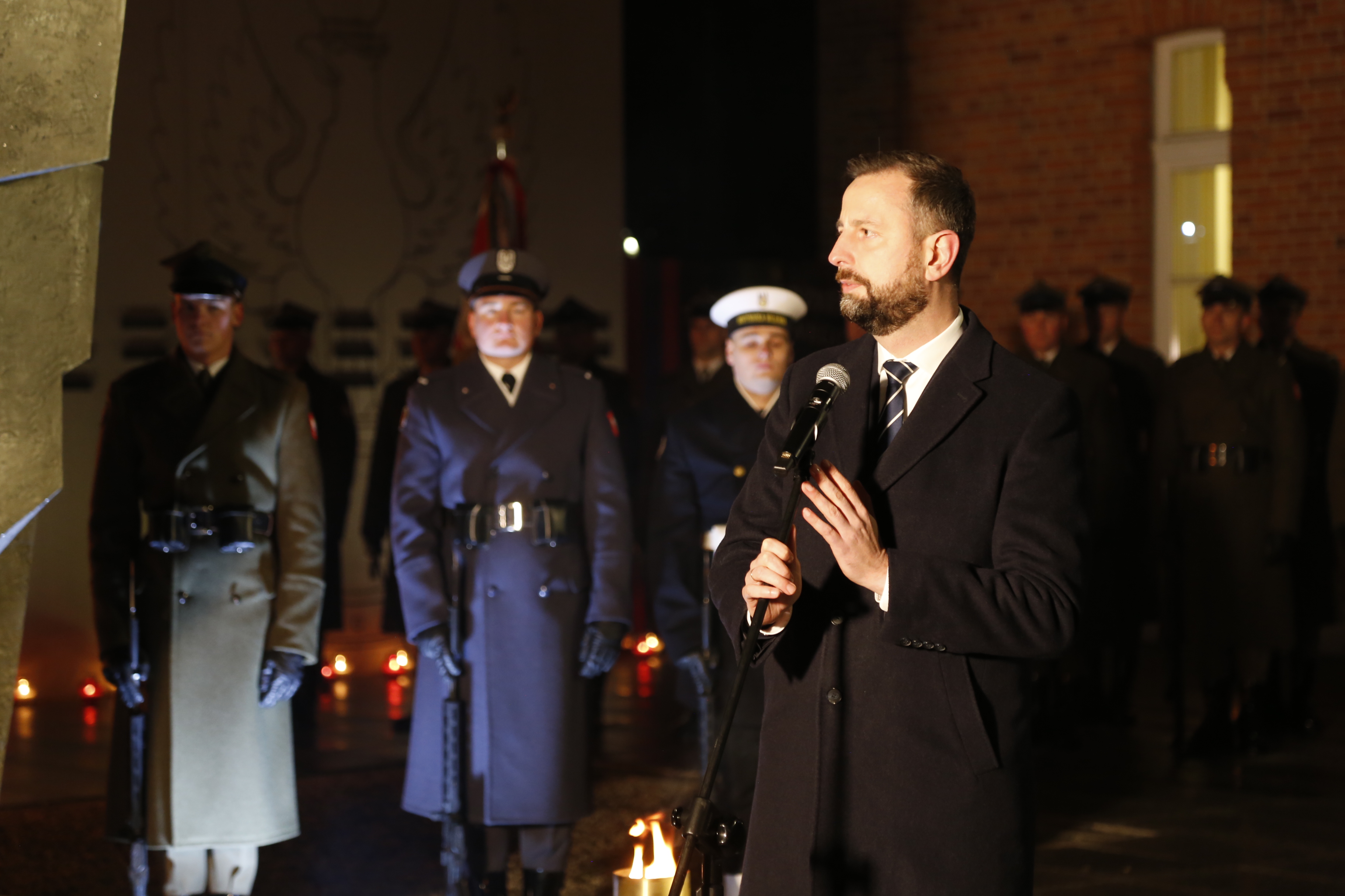Szef MON: Polskę stać na to, by zadbać o poszkodowanych weteranów