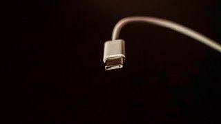 Od kiedy obowiązuje złącze USB-C dla wszystkich urządzeń?