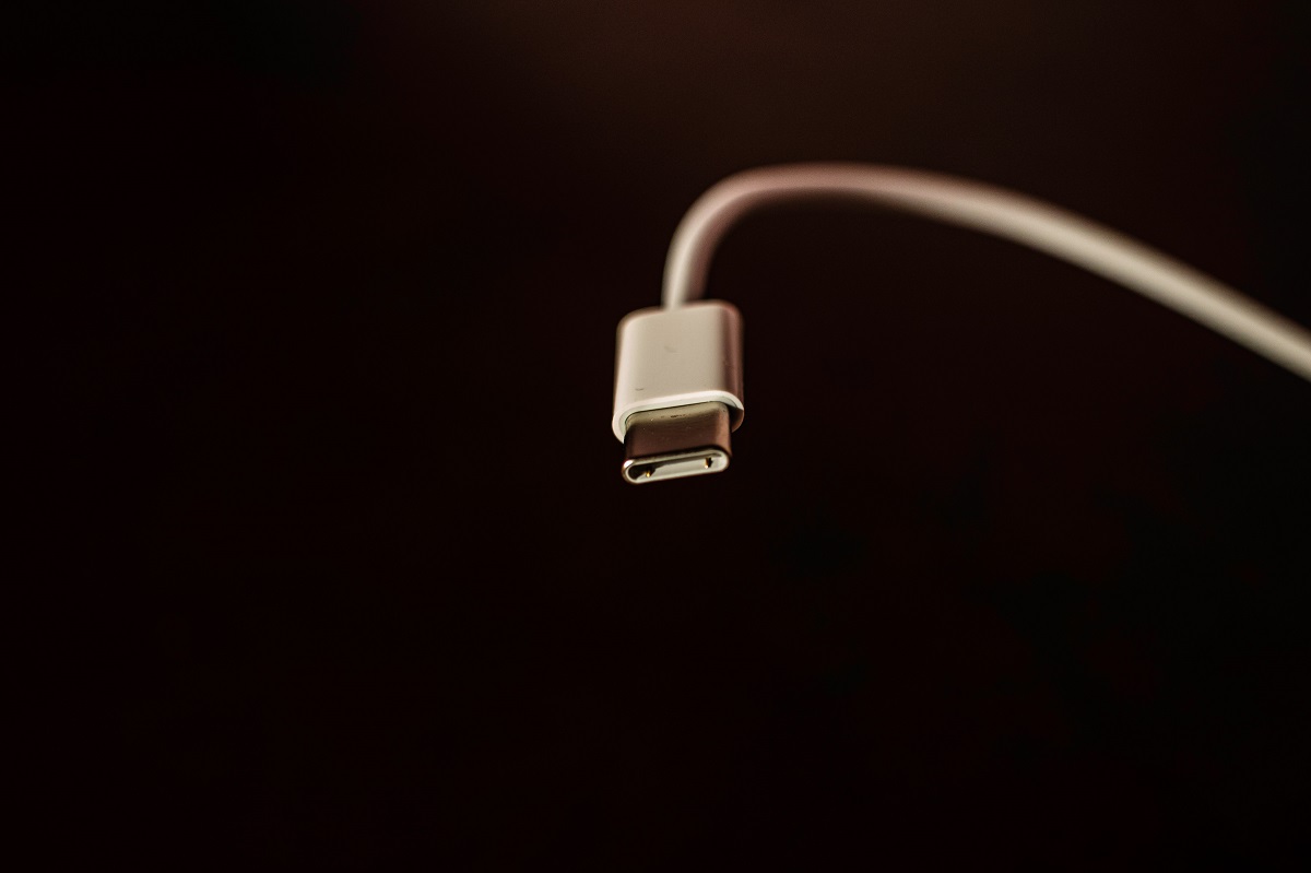 USB-C obowiązkowe dla wszystkich urządzeń. Przepisy UE wchodzą w życie